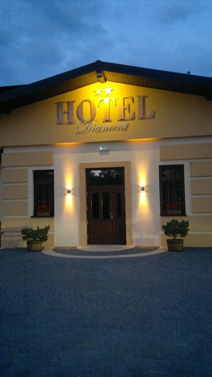 Hotel Diament - Zajazd U Przemka Zgierz Esterno foto