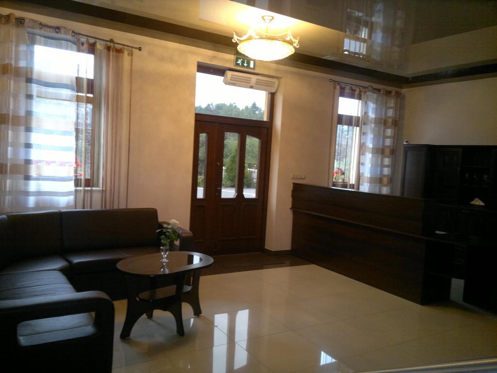 Hotel Diament - Zajazd U Przemka Zgierz Esterno foto